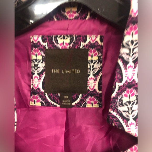 THE LIMITED WOMEN CROPPED JACKET IN SIZE XS IN PURPLE CREAM PATTERN FULLY LINE - Picture 6 of 7